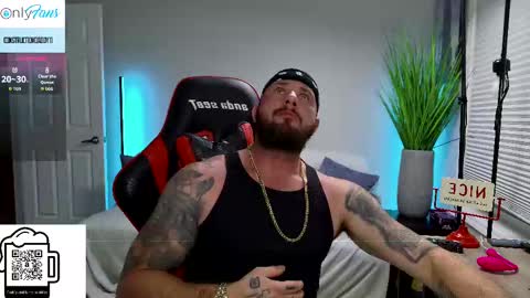 ConstructionDaddy and Lady Luna online show from 09-15-25, 01:16