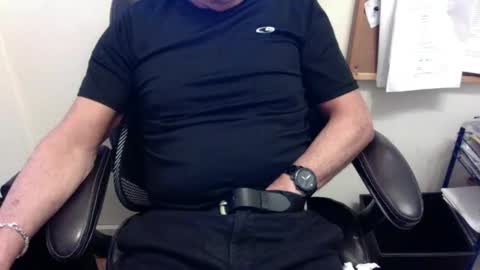 dadooronron69 online show from 04-11-26, 04:44