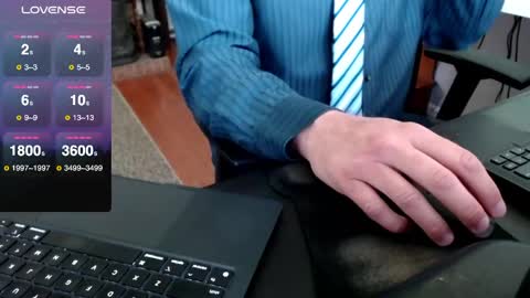 Snapshot of dadssecret69 chatting on 06-08-26, 04:51 DadsSecret online show from 06-08-26, 04:51