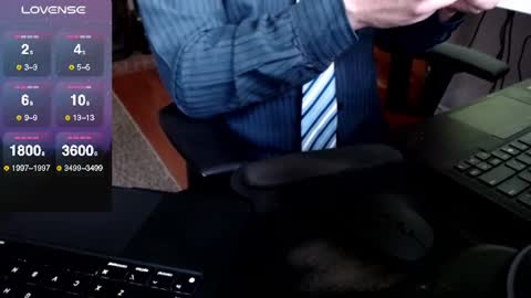 Snapshot of dadssecret69 chatting on 06-18-26, 02:54 DadsSecret online show from 06-18-26, 02:54