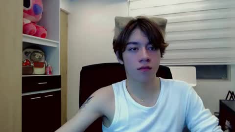 Snapshot of dae_lune chatting on 02-21-26, 11:39 dae_lune online show from 02-21-26, 11:39