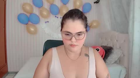 daeneryslove_doll online show from 10-12-25, 04:22