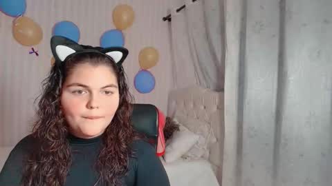 daeneryslove_doll online show from 10-19-25, 05:52