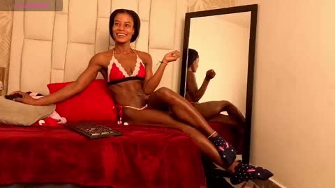 daffnelewis online show from 12-05-25, 11:30