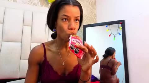 daffnelewis online show from 02-12-26, 11:27