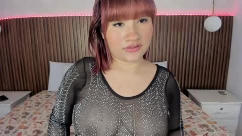 dafne_evaans online show from 05-14-26, 11:50