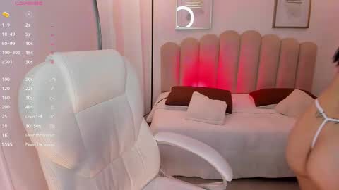 Dafne online show from 11-11-25, 07:25