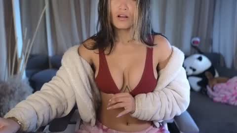 LORENA  online show from 06-25-26, 04:22