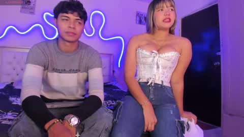 Snapshot of dafnezahiraa_ chatting on 02-24-26, 05:27 dafnezahiraa online show from 02-24-26, 05:27