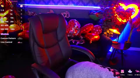 Dafni Mon online show from 02-17-25, 06:42