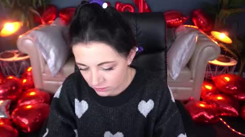 Dafni Mon online show from 02-11-26, 06:51