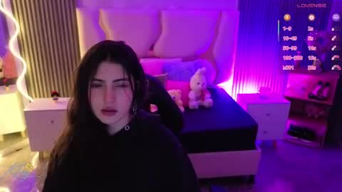 Snapshot of dahia_tay chatting on 05-04-26, 03:57 dahia online show from 05-04-26, 03:57