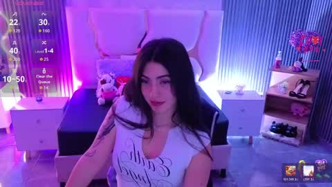 Snapshot of dahia_tay chatting on 05-15-26, 03:46 dahia online show from 05-15-26, 03:46