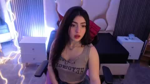 Snapshot of dahia_tay chatting on 07-26-26, 03:36 dahia online show from 07-26-26, 03:36