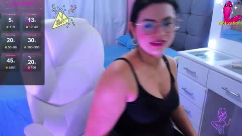 Snapshot of dahian_carter chatting on 12-18-24, 10:57 Dahian  online show from 12-18-24, 10:57