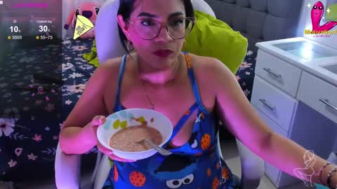 Snapshot of dahian_carter chatting on 01-07-25, 03:02 Dahian  online show from 01-07-25, 03:02