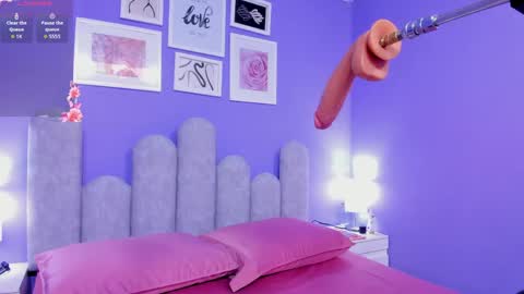 Dahiana online show from 04-13-26, 02:28