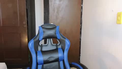 Dahiana online show from 06-24-26, 07:46