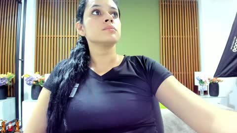  Dahiana  online show from 12-14-24, 07:36