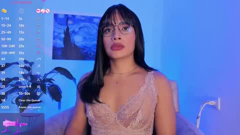 Snapshot of dahnia chatting on 02-28-25, 07:48 Dahnia online show from 02-28-25, 07:48