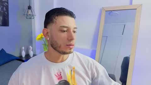 Snapshot of daiamon_clark chatting on 03-07-26, 07:00 Daiamond online show from 03-07-26, 07:00