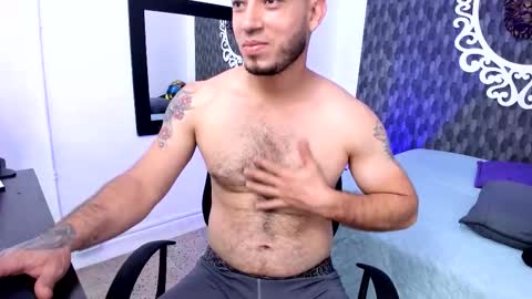 Snapshot of daiamon_clark chatting on 03-09-26, 06:56 Daiamond online show from 03-09-26, 06:56