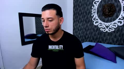 Snapshot of daiamon_clark chatting on 03-13-26, 07:31 Daiamond online show from 03-13-26, 07:31