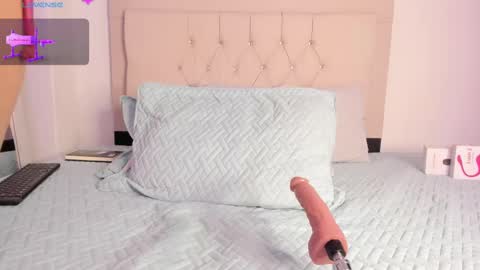 Daiana online show from 02-28-25, 06:32