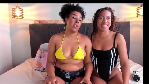 Daila Smith  online show from 12-14-25, 04:12