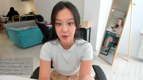 daily_love online show from 10-27-25, 07:01