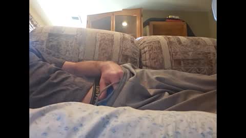 Snapshot of dailyjerker84 chatting on 03-01-25, 07:59 DailyJerker84 online show from 03-01-25, 07:59