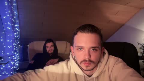 Snapshot of daimon_hall chatting on 01-10-25, 01:53 Daimon online show from 01-10-25, 01:53