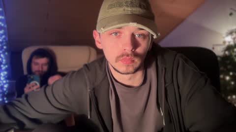 Snapshot of daimon_hall chatting on 01-14-25, 06:34 Daimon online show from 01-14-25, 06:34