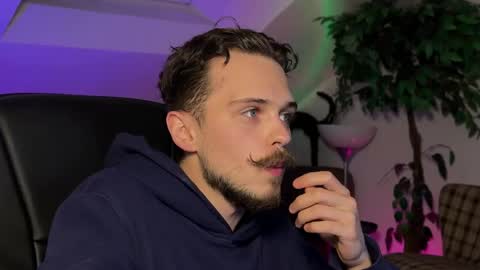 Snapshot of daimon_hall chatting on 03-22-26, 06:44 Daimon online show from 03-22-26, 06:44