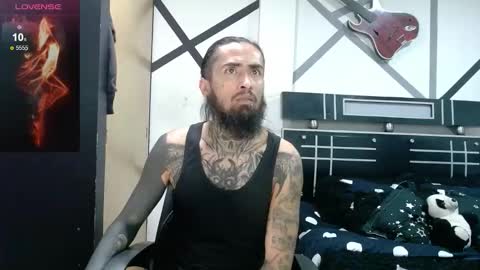 felipe online show from 10-22-25, 05:19