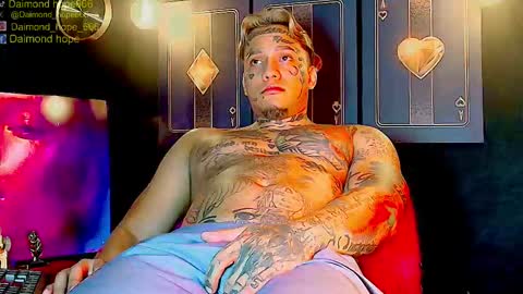 Snapshot of daimond_hope666 chatting on 03-08-26, 03:32 Daimond hope666 online show from 03-08-26, 03:32