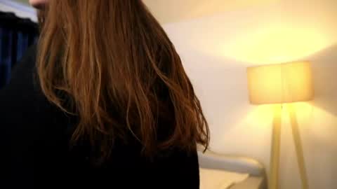 Lauren            online show from 09-13-25, 01:33