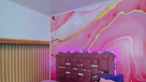 Snapshot of daisy__rose chatting on 12-19-25, 03:13 Dai online show from 12-19-25, 03:13