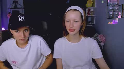 Snapshot of daisy_baby_ chatting on 09-12-25, 07:14 daisy online show from 09-12-25, 07:14