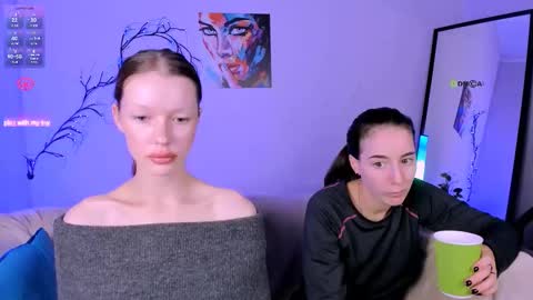 Snapshot of daisy_baby_ chatting on 10-18-25, 07:14 daisy online show from 10-18-25, 07:14