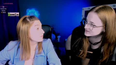 Little Di online show from 02-04-25, 11:27