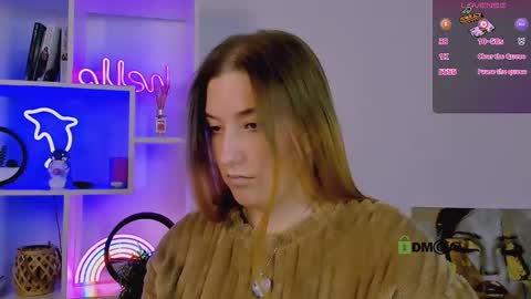 Little Di online show from 12-13-25, 08:47