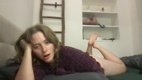 Snapshot of daisy_lately chatting on 01-07-26, 03:14 daisy_lately online show from 01-07-26, 03:14