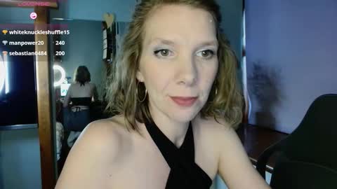 daisy_lovely online show from 11-18-25, 05:56