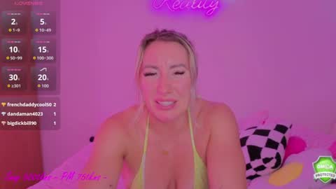 Snapshot of daisydeliciousxx chatting on 07-06-26, 05:04 DaisyDeliciousxx online show from 07-06-26, 05:04