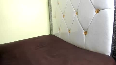 Snapshot of daiziezee chatting on 12-21-25, 05:36 Lucky online show from 12-21-25, 05:36