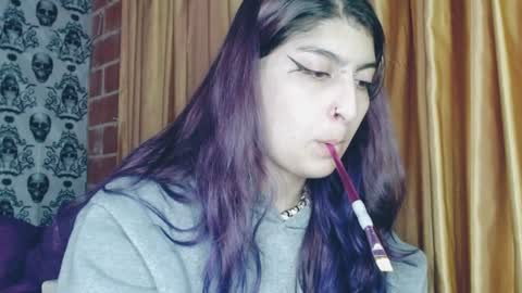    --  -- help me reach 100 hands up  online show from 02-01-25, 01:44