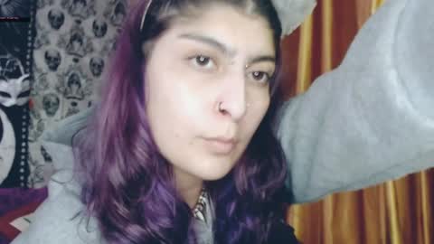    --  -- help me reach 100 hands up  online show from 02-05-25, 03:13