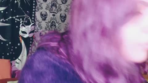    --  -- help me reach 100 hands up  online show from 02-07-25, 09:05