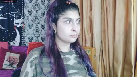    --  -- help me reach 100 hands up  online show from 03-06-25, 02:09